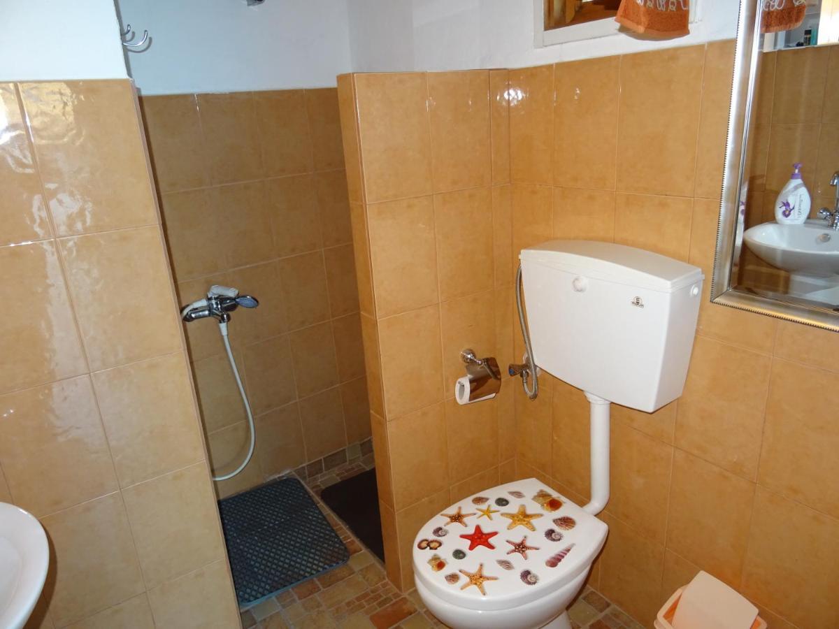 Andreas Studio With Private Parcking Apartment Triovasalos ภายนอก รูปภาพ