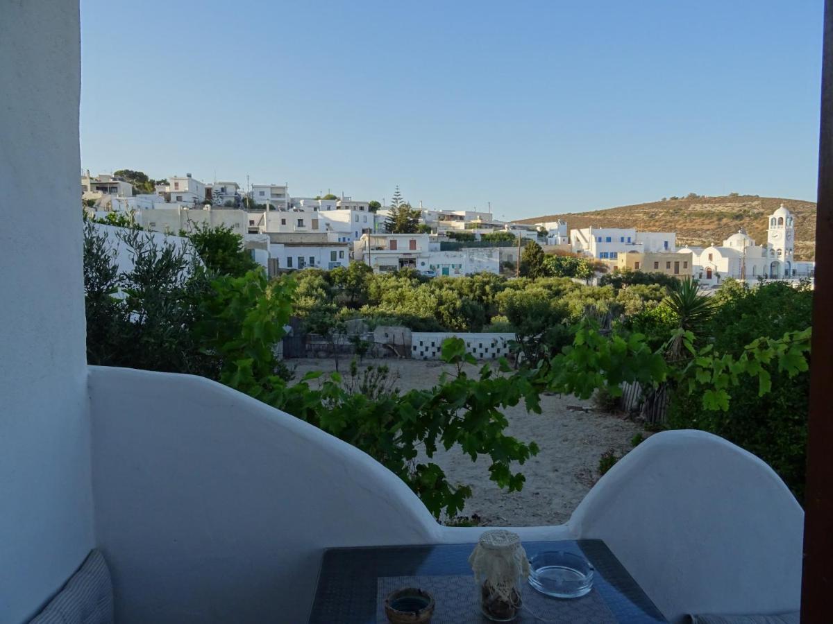 Andreas Studio With Private Parcking Apartment Triovasalos ภายนอก รูปภาพ