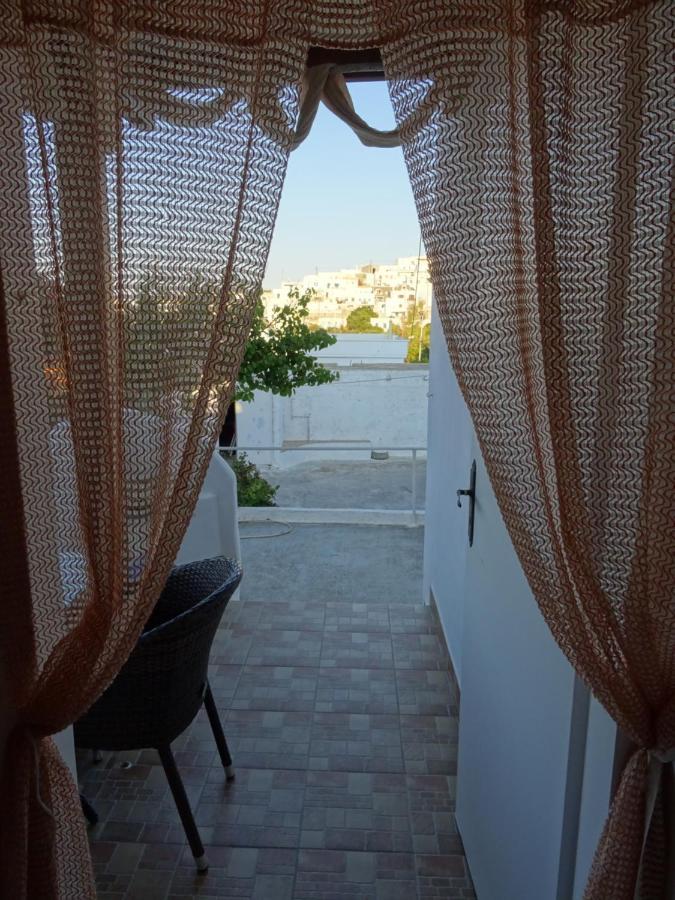Andreas Studio With Private Parcking Apartment Triovasalos ภายนอก รูปภาพ